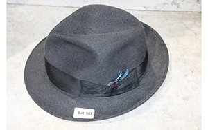Lot 543