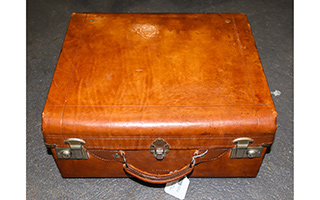 Lot 128