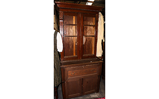 Lot 319