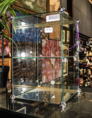Lot 553
