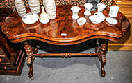 Lot 561