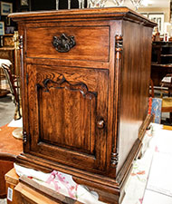Lot 685