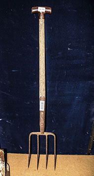 Lot 879