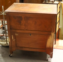 Lot 392