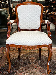 Lot 654