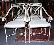 Lot 744