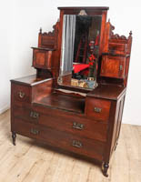 Lot 32