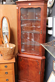 Lot 232