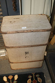 Lot 390