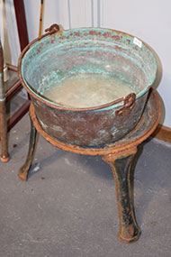 Lot 672