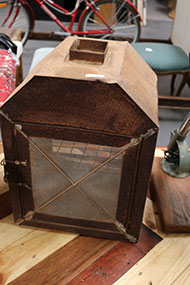 Lot 734