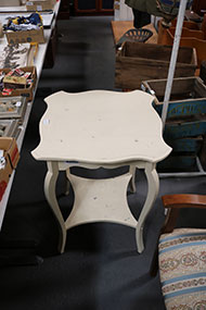 Lot 573