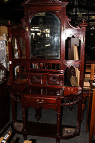 Lot 352