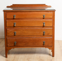Lot 215