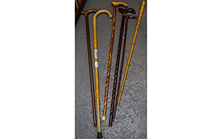 Lot 216
