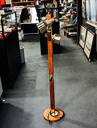 Lot 570