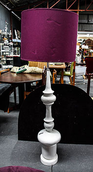Lot 572