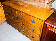 Lot 827