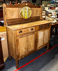 Lot 921