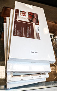 Lot 208