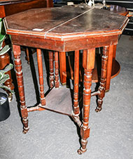Lot 275
