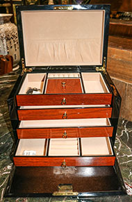 Lot 358
