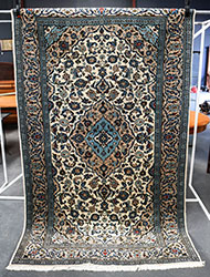 Lot 784