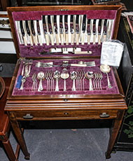 Lot 225