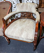 Lot 607