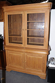 Lot 886