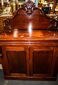 Lot 713