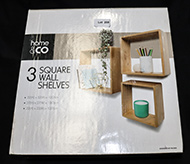 Lot 208