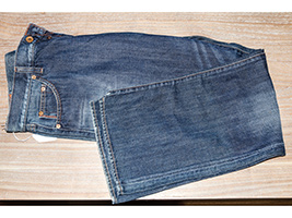 Lot 207