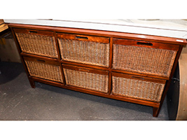 Lot 523