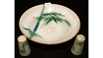 Lot 211