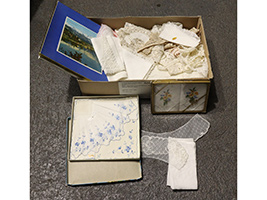 Lot 390