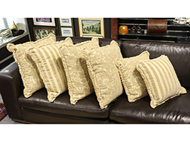 Lot 395
