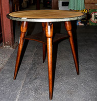 Lot 438
