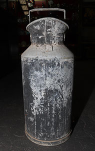 Lot 952