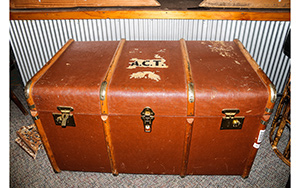 Lot 372