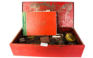 Lot 743