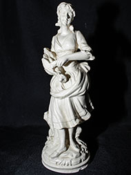 Lot 585