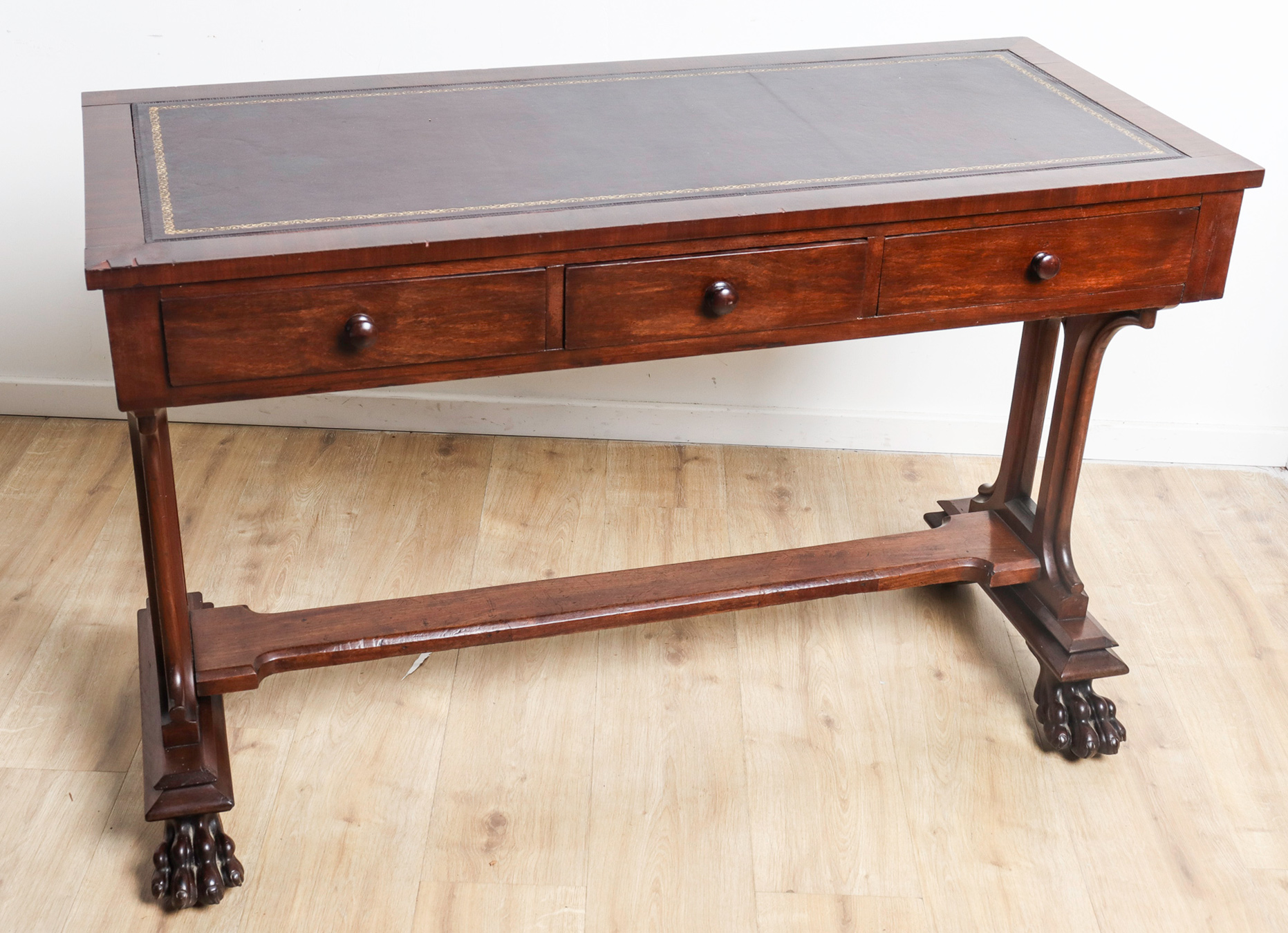 Lot 377 - Image 2
