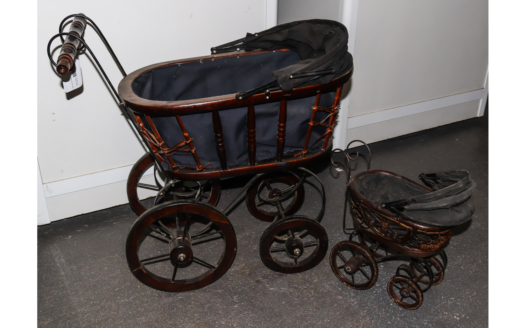 Lot 475 - Image 2