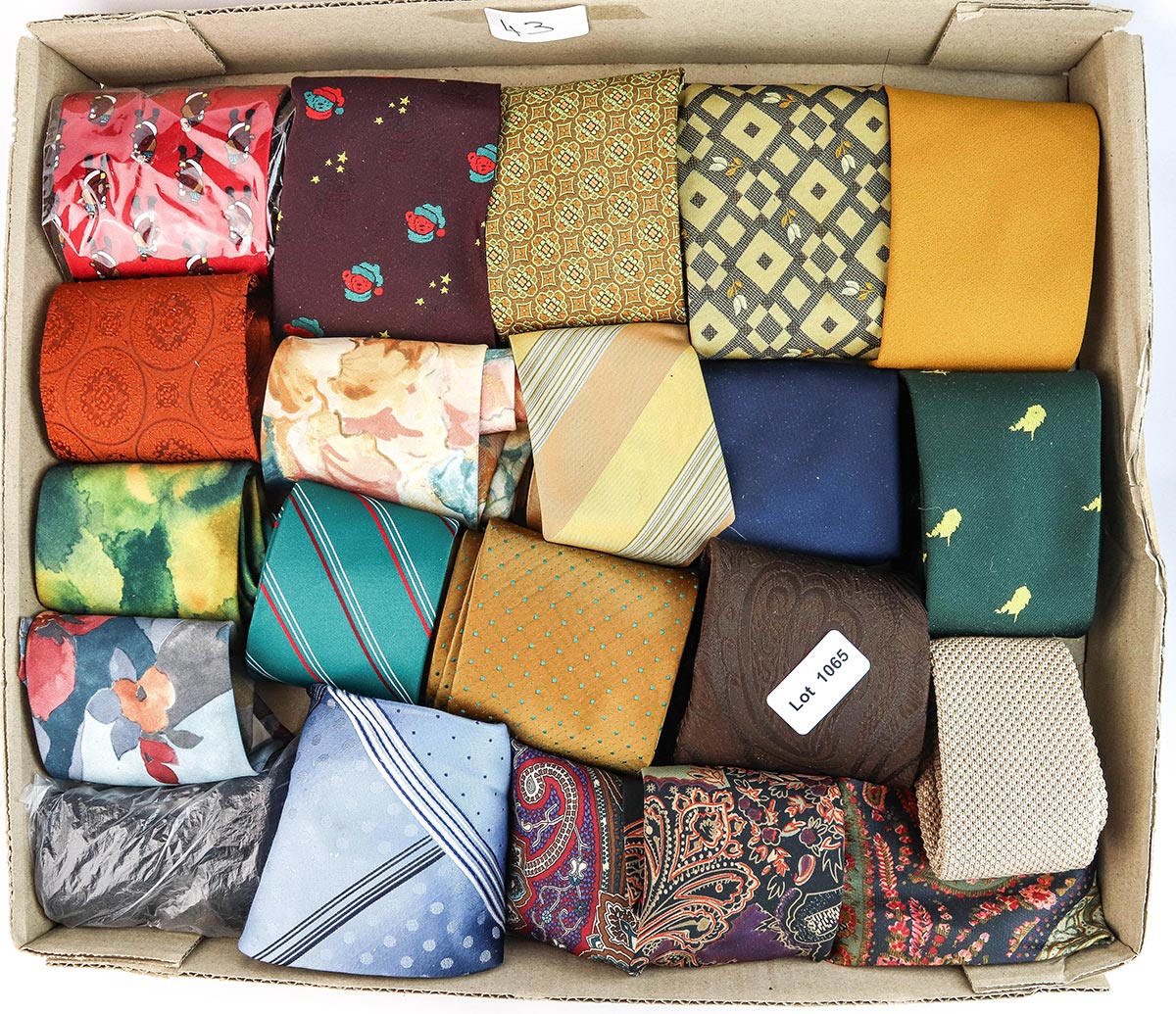 Lot 1065 - Image 2