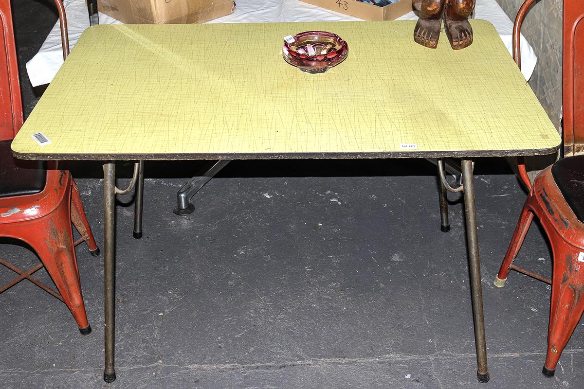 Lot 1071 - Image 2