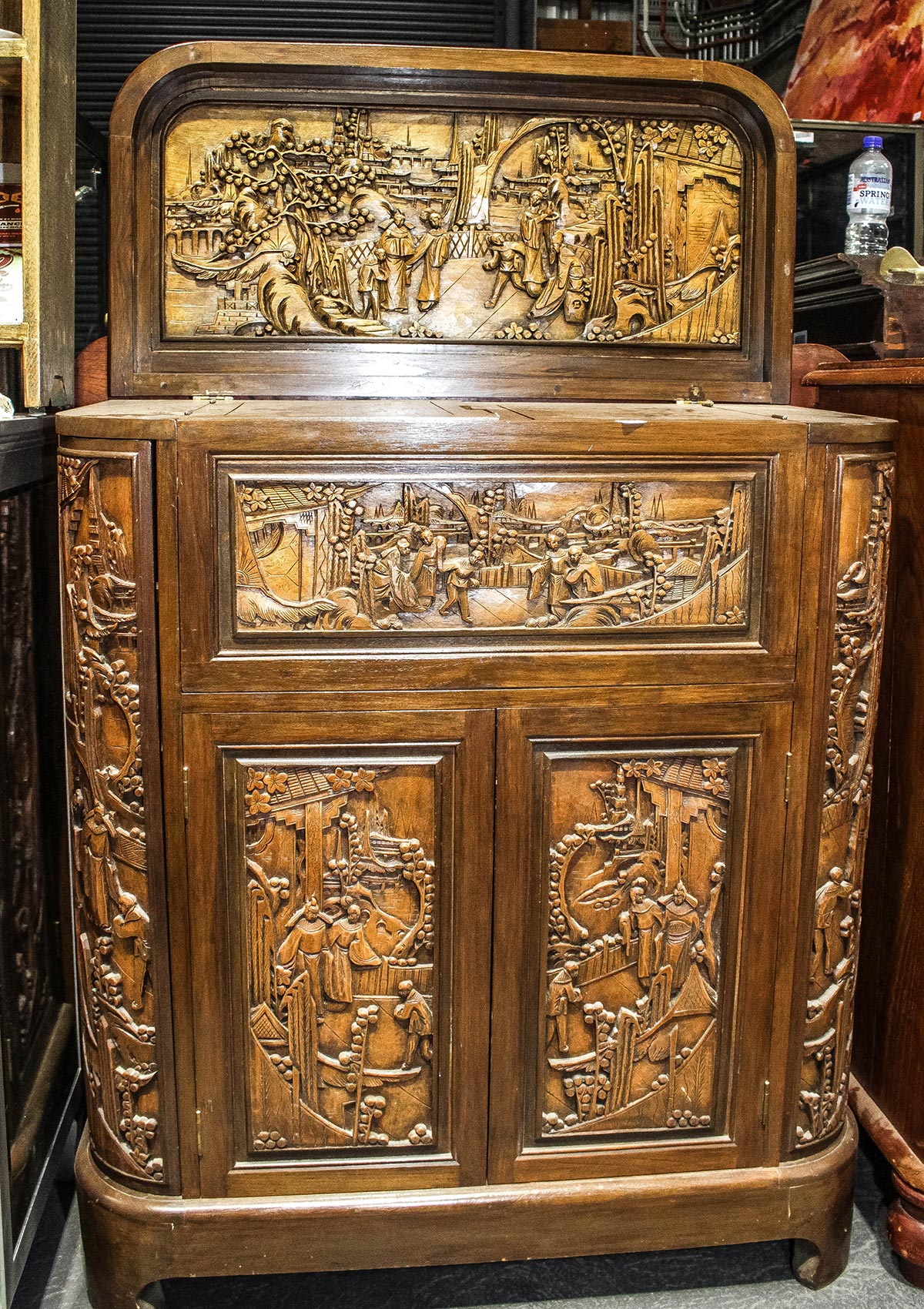 Lot 818 - Image 2