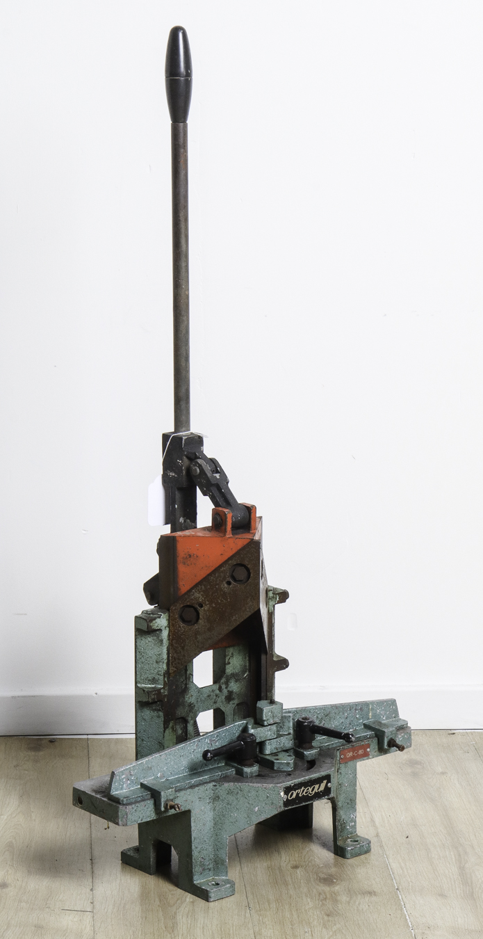 Lot 1 - Image 2