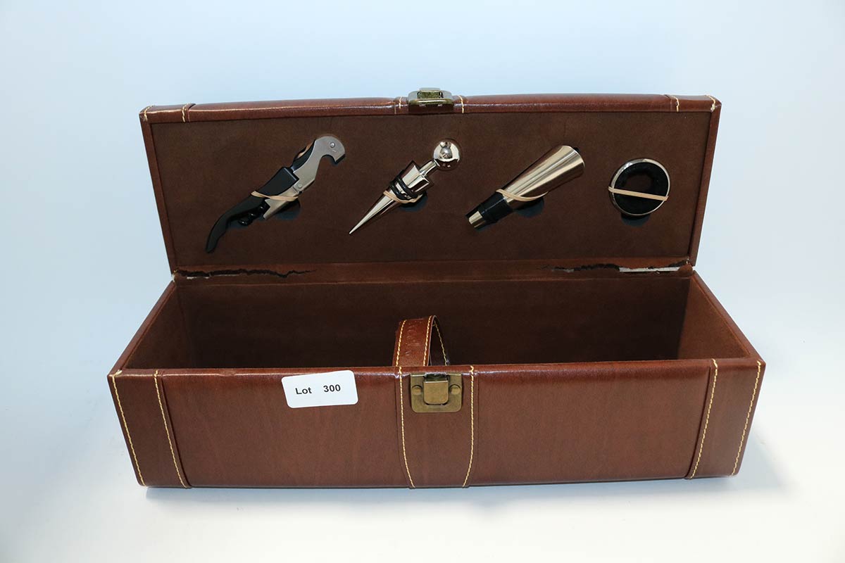 Lot 300 - Image 2