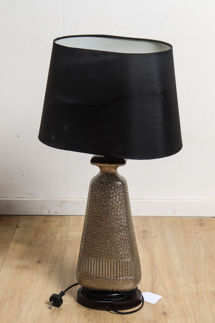 Lot 8 - Image 2
